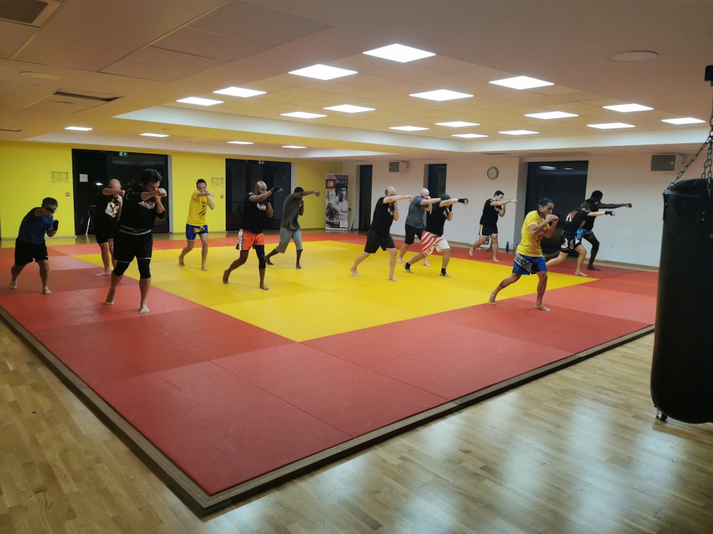 2023 10 cours adultes 01